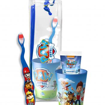 Paw Patrol reis etui gevuld met tandenborstel, beker en tandpasta.